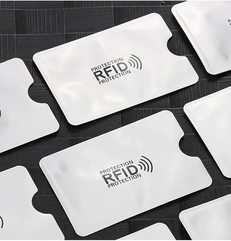 Capa Protetora de Aproximação RFID para Cartões