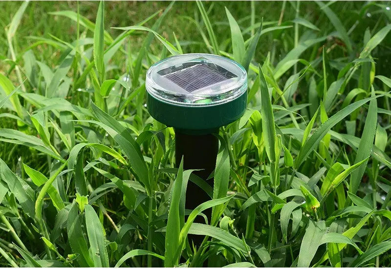 Repelente Solar Ultra Sônico Espanta Pragas 24 Horas A Prova d'água