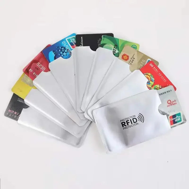 Capa Protetora de Aproximação RFID para Cartões